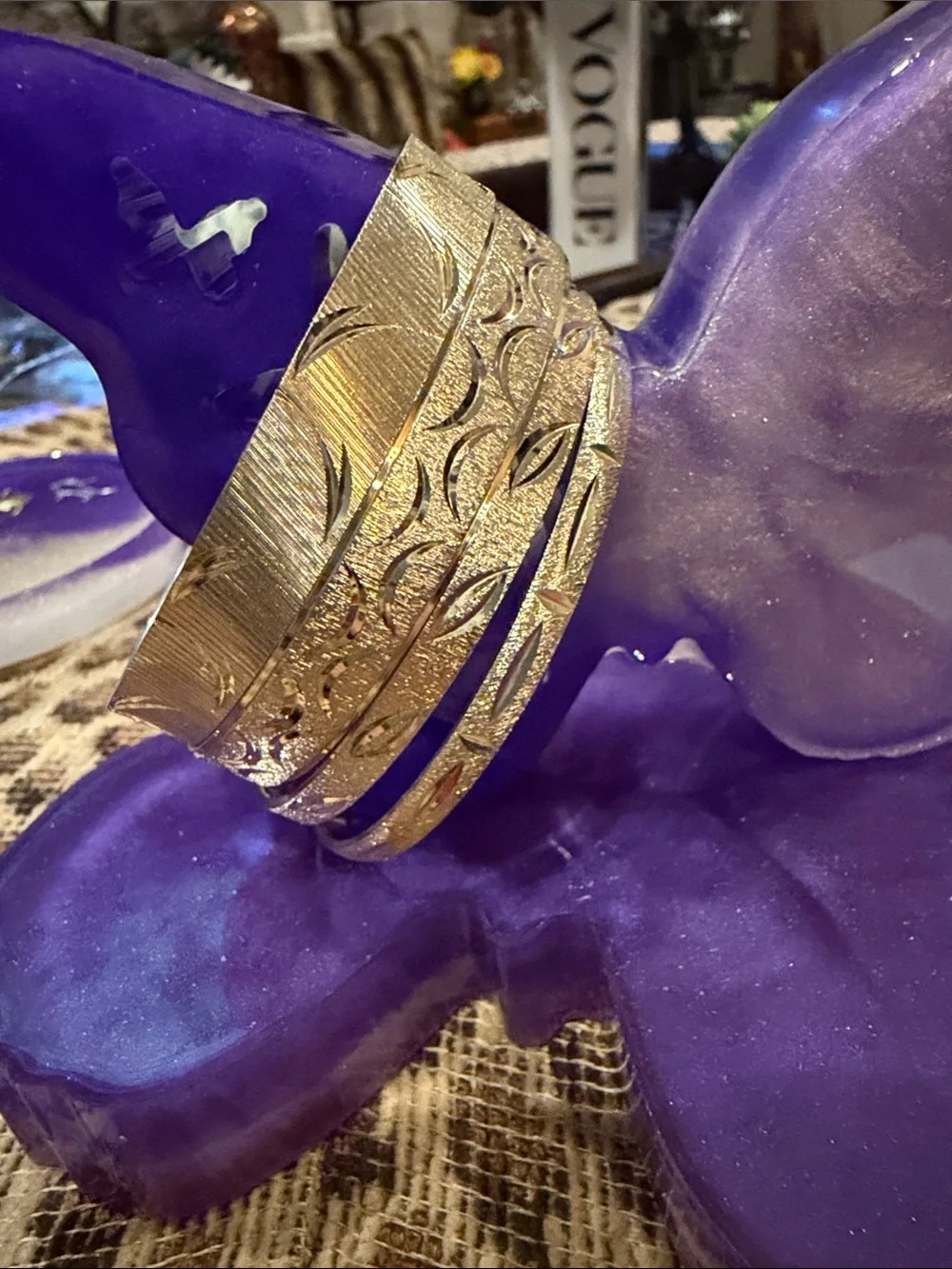 BEAUTIFUL ANSON Gold-Tone Decorative Bangle Bracelet Set of 4